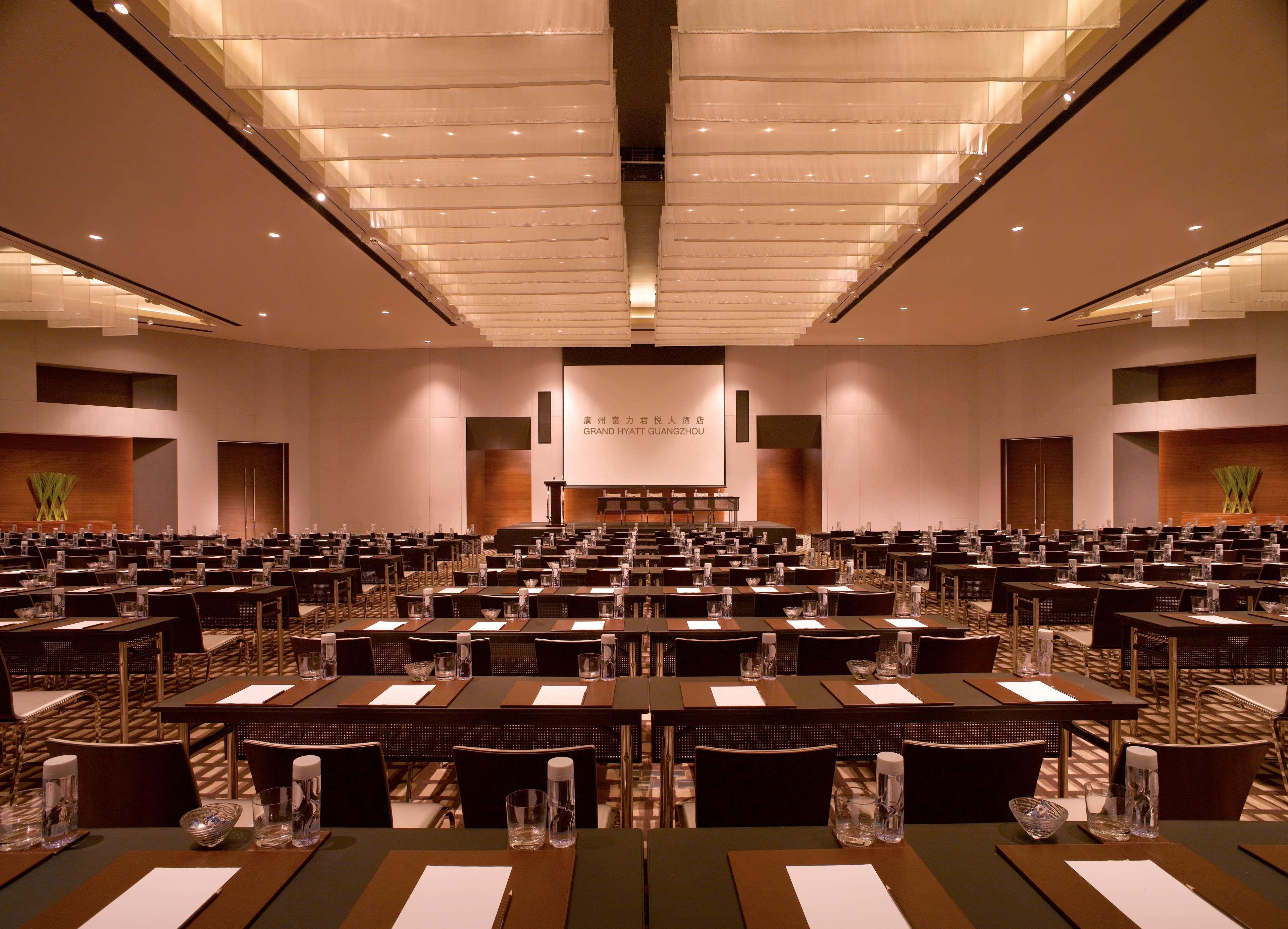 Hotel Grand Hyatt Cantón Facilidades foto